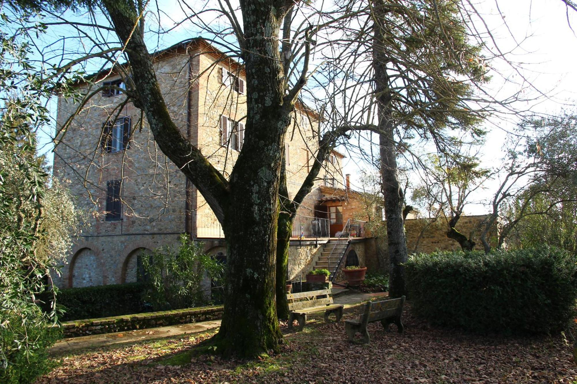 La Torre Alle Tolfe Aparthotel
